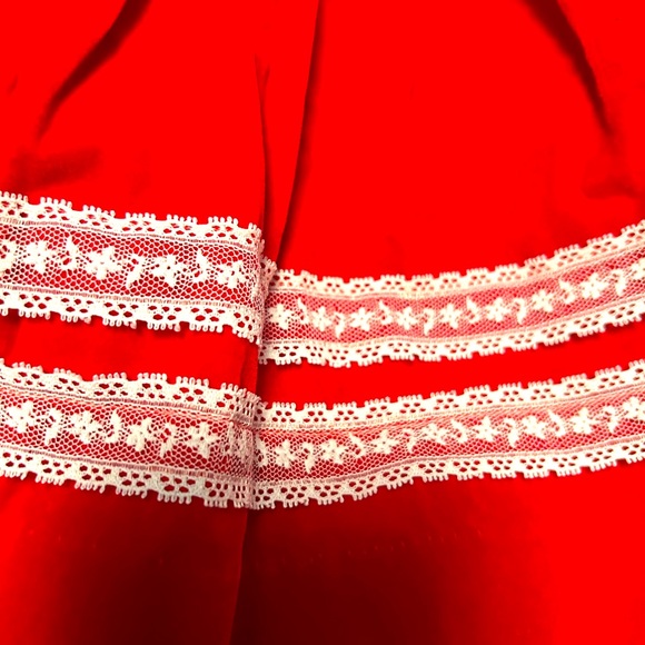 Vintage Infant HUGS and KISSES dress Red with White 6-9 mo - Picture 3 of 4